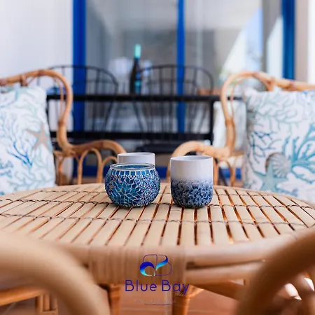Dock On The Bay Apartment *